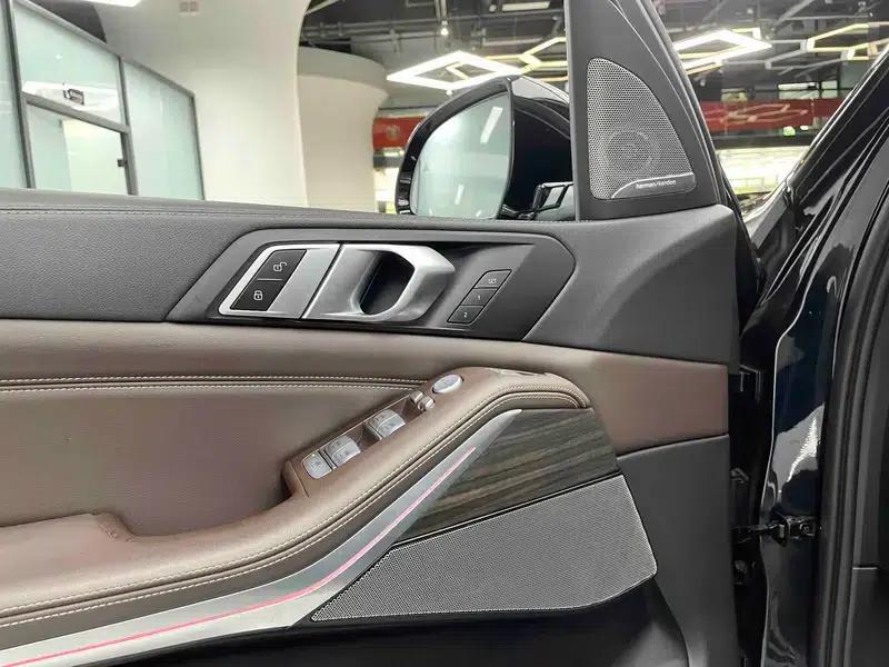BMW X5 2022 Facelift xDrive 40Li M Sport Package — миниатюра 7