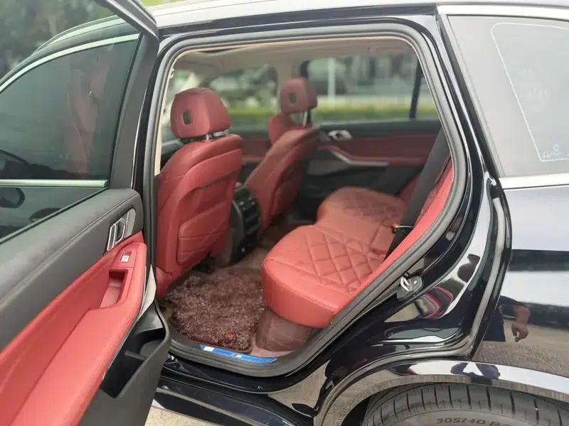 BMW X5 2022 xDrive 30Li Luxury M Sport Package — миниатюра 11