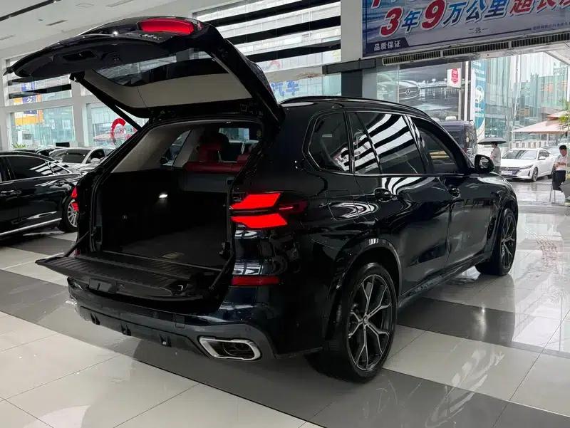 BMW X5 2023 xDrive30Li M Sport Shadow Edition — миниатюра 6