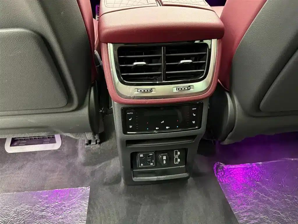Hongqi E-HS9 2022 Model 660km Flagship Edition (Six Seats) — миниатюра 14