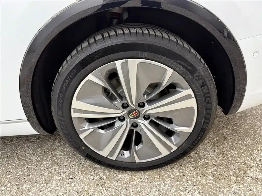 Hongqi E-HS9 2022 Model 660km Flagship Edition (Six Seats) — миниатюра 15