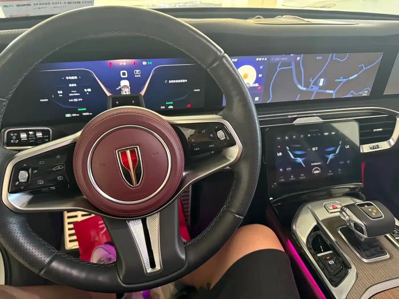 Hongqi E-HS9 2022 Model 660km Flagship Edition (Six Seats) — миниатюра 5