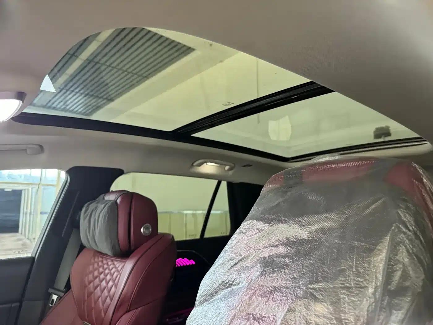 Hongqi E-HS9 2022 Model 660km Flagship Edition (Six Seats) — миниатюра 7