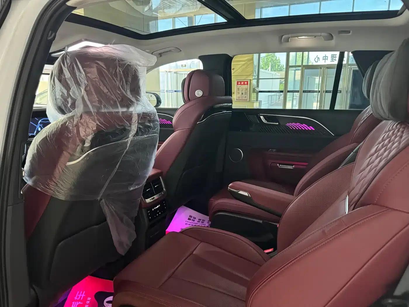 Hongqi E-HS9 2022 Model 660km Flagship Edition (Six Seats) — миниатюра 8