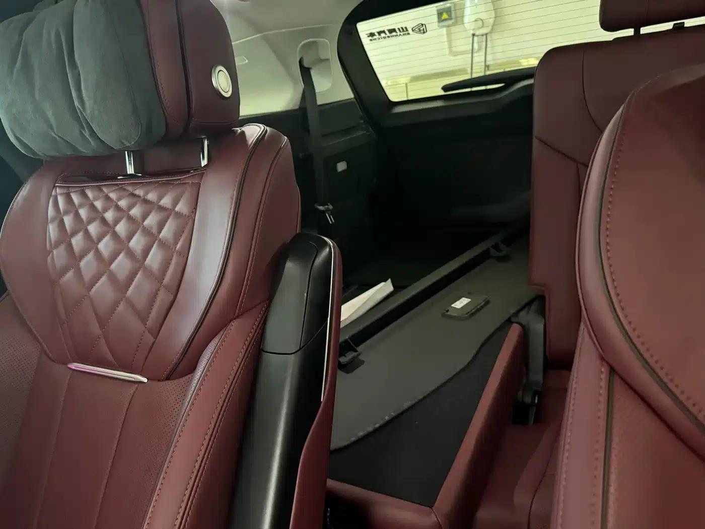 Hongqi E-HS9 2022 Model 660km Flagship Edition (Six Seats) — миниатюра 10