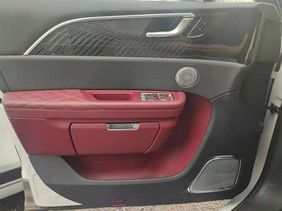 Hongqi E-HS9 2022 Model 660km Flagship Edition (Four Seats) — миниатюра 7
