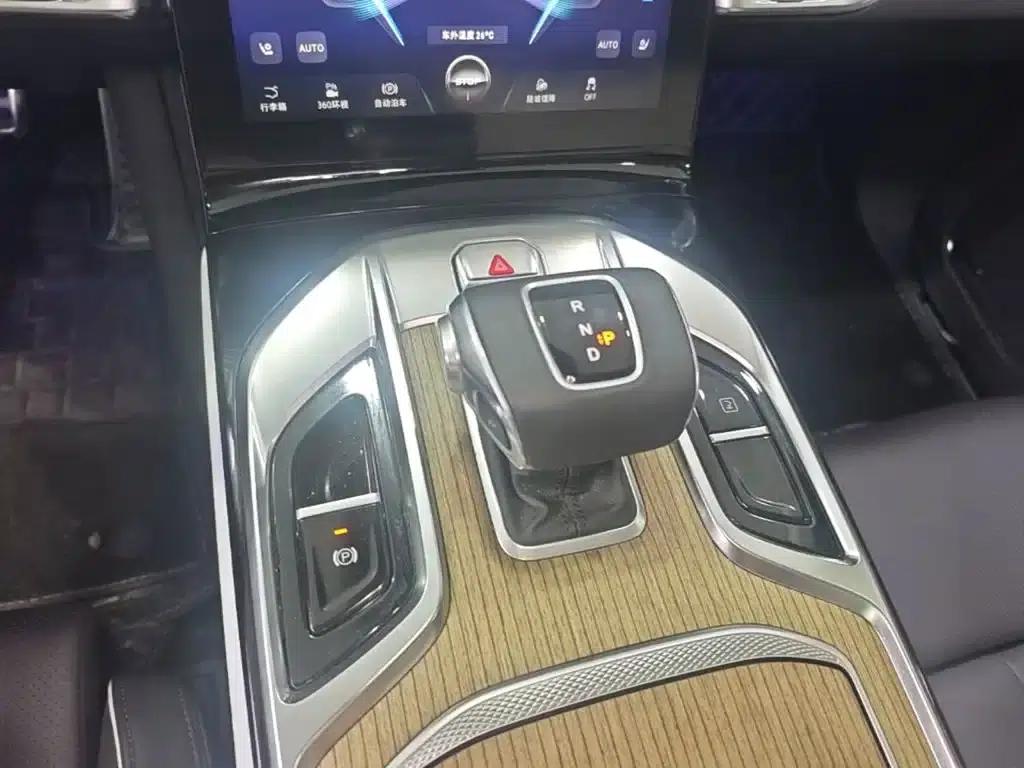 Hongqi E-HS9 2022 Model 690km Flagship Edition (Six Seats) — миниатюра 14