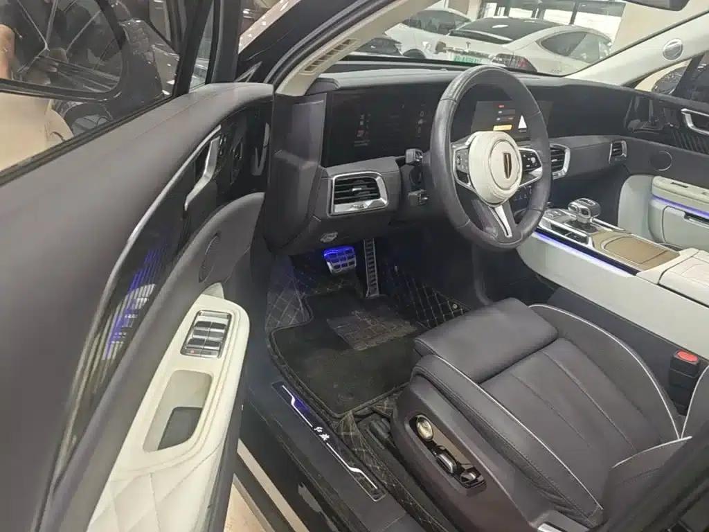 Hongqi E-HS9 2022 Model 690km Flagship Edition (Six Seats) — миниатюра 16