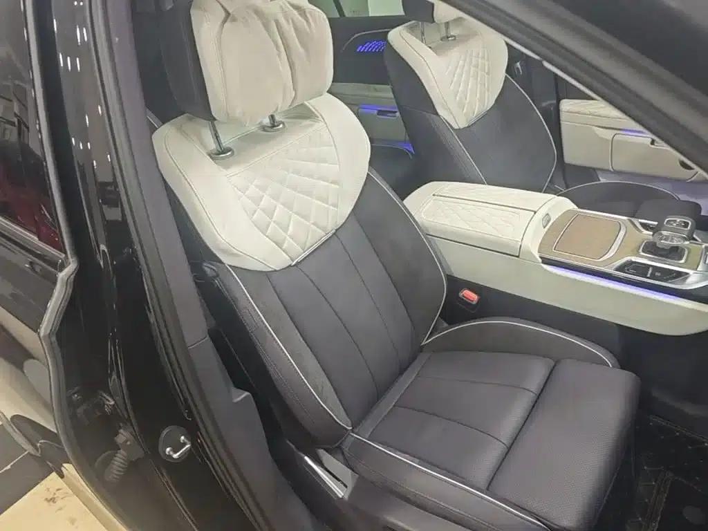 Hongqi E-HS9 2022 Model 690km Flagship Edition (Six Seats) — миниатюра 25