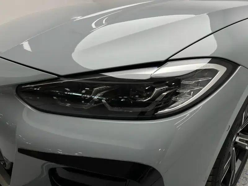 2022 BMW 4 Series 425i M Sport Package — миниатюра 12