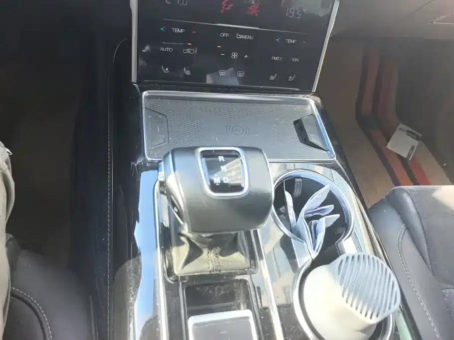 Hongqi HS7 2021 2.0T DCT 2WD Intelligent Flagship Edition — миниатюра 16