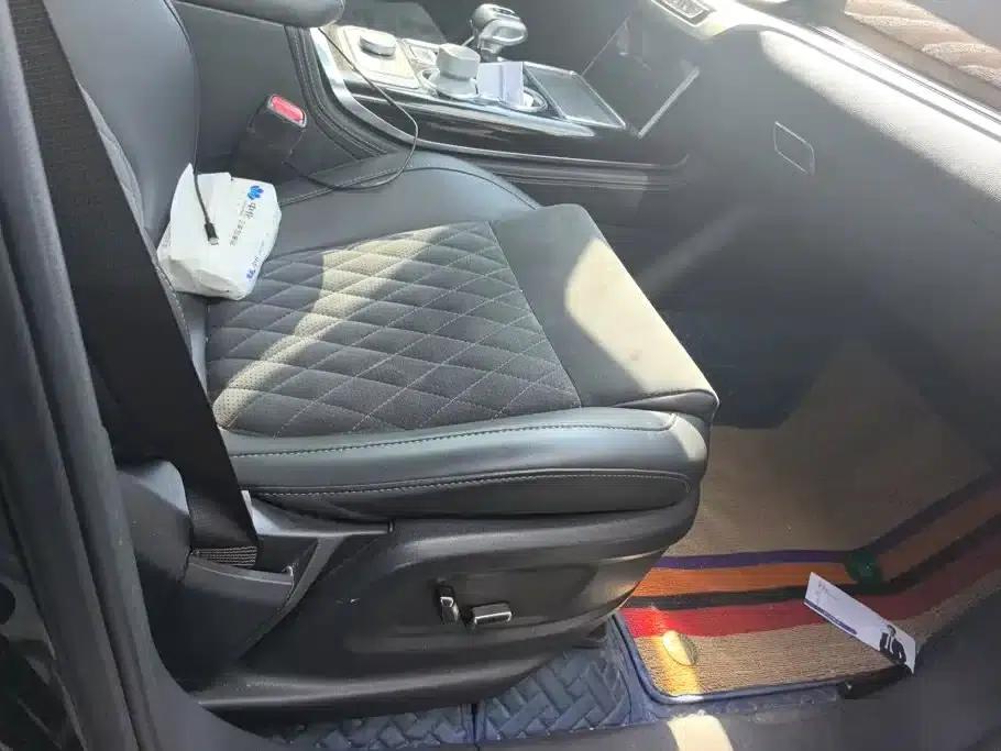 Hongqi HS7 2021 2.0T DCT 2WD Intelligent Flagship Edition — миниатюра 8