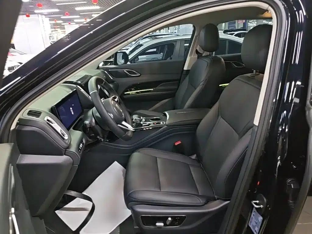 Hongqi HS3 PHEV 2025 model, 117km range, Jinwei PLUS version — миниатюра 15