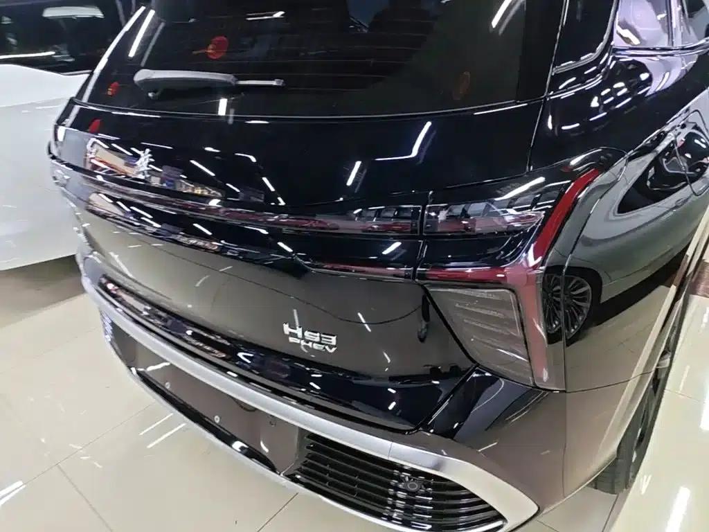 Hongqi HS3 PHEV 2025 model, 117km range, Jinwei PLUS version — миниатюра 8