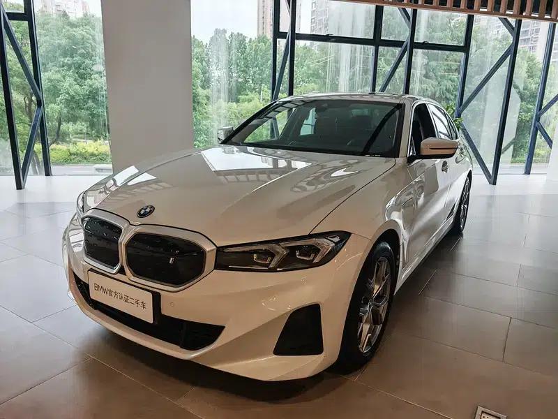 BMW i3 2022 eDrive35L — миниатюра 1