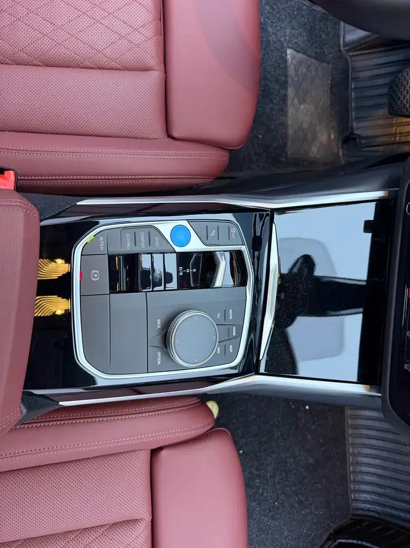 BMW i3 2023 eDrive35L — миниатюра 13