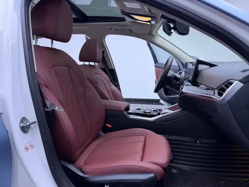 BMW i3 2023 eDrive35L — миниатюра 21