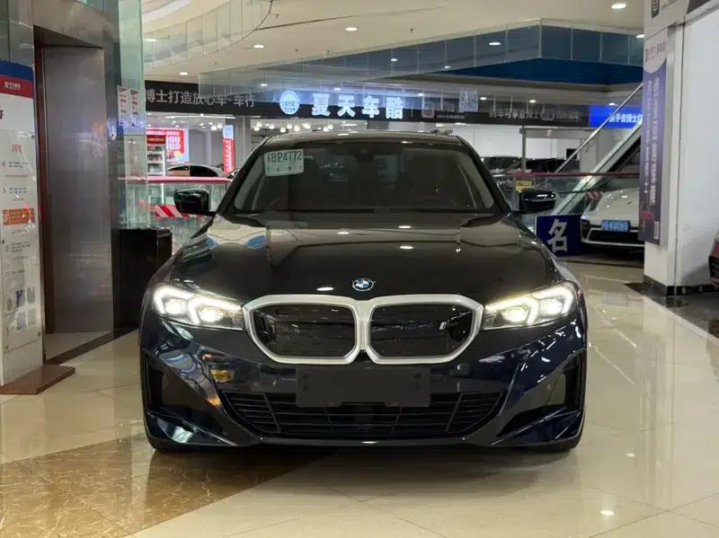 BMW i3 2022 eDrive35L — миниатюра 2