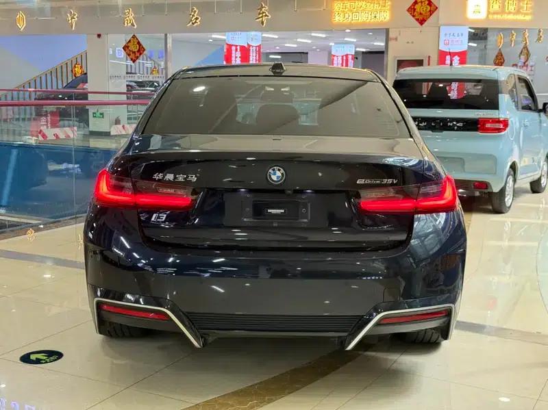 BMW i3 2022 eDrive35L — миниатюра 5