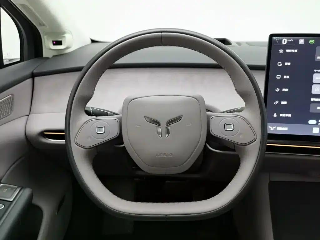 Hongqi Tiangong 05 2025 750 Smart Selection Edition — миниатюра 11