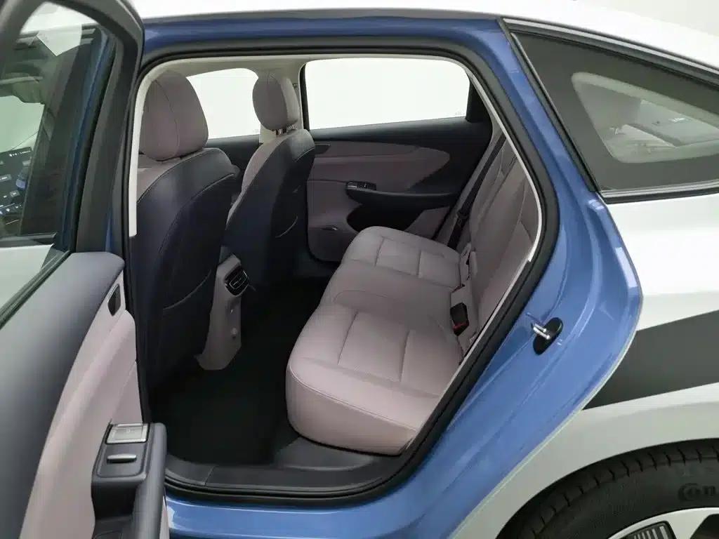 Hongqi Tiangong 05 2025 750 Smart Selection Edition — миниатюра 15