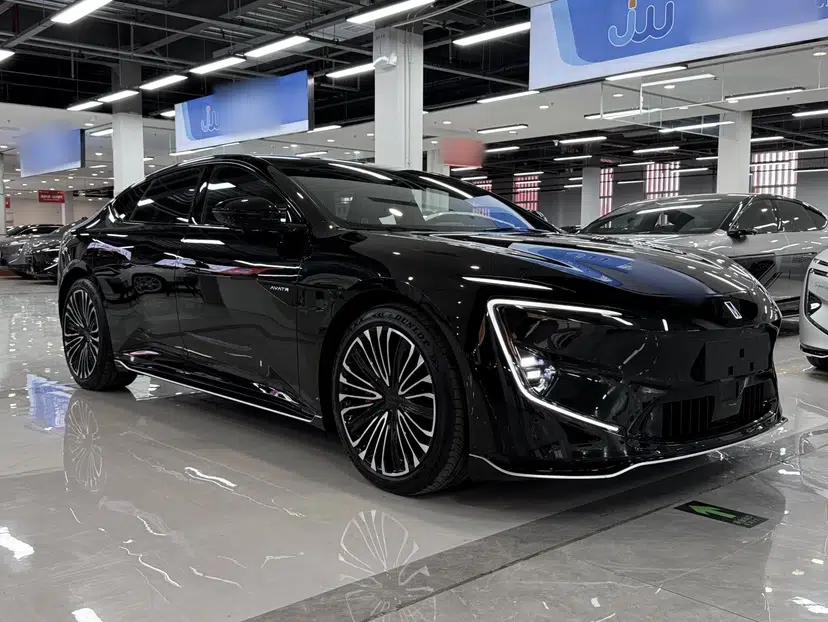 Avatr 12 2026 Ultra Pure-Electric All-Wheel-Drive Version — миниатюра 17