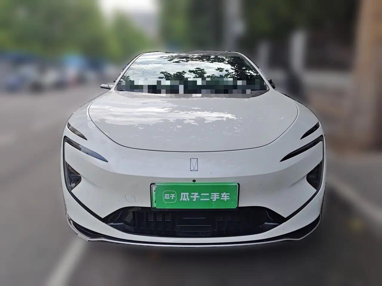 Avatr 12 2023 650 Three-Laser Four-Wheel Drive GT Version — миниатюра 2