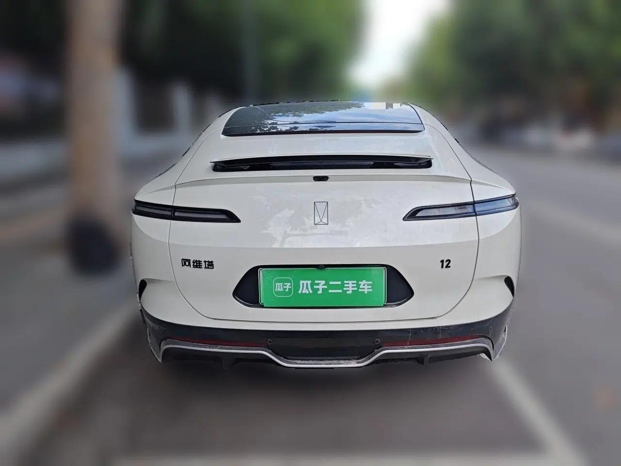 Avatr 12 2023 650 Three-Laser Four-Wheel Drive GT Version — миниатюра 5