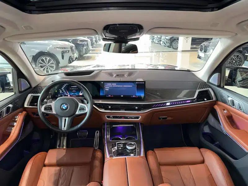 BMW X7 2023 xDrive M60i — миниатюра 13