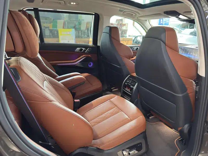 BMW X7 2023 xDrive M60i — миниатюра 29