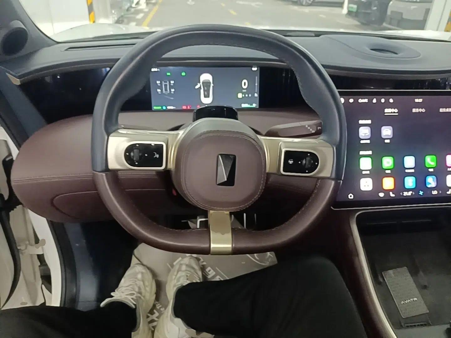 Avatr 11 2022 Long-Range Dual-Motor Luxury Edition 5 Seats — миниатюра 18