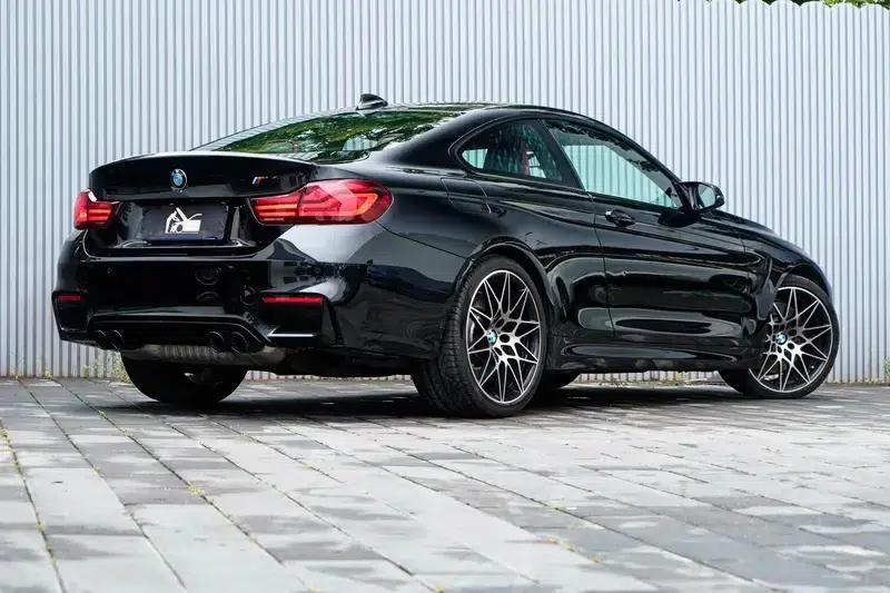 2019 BMW M4 M4 Coupe Racing Edition — миниатюра 4