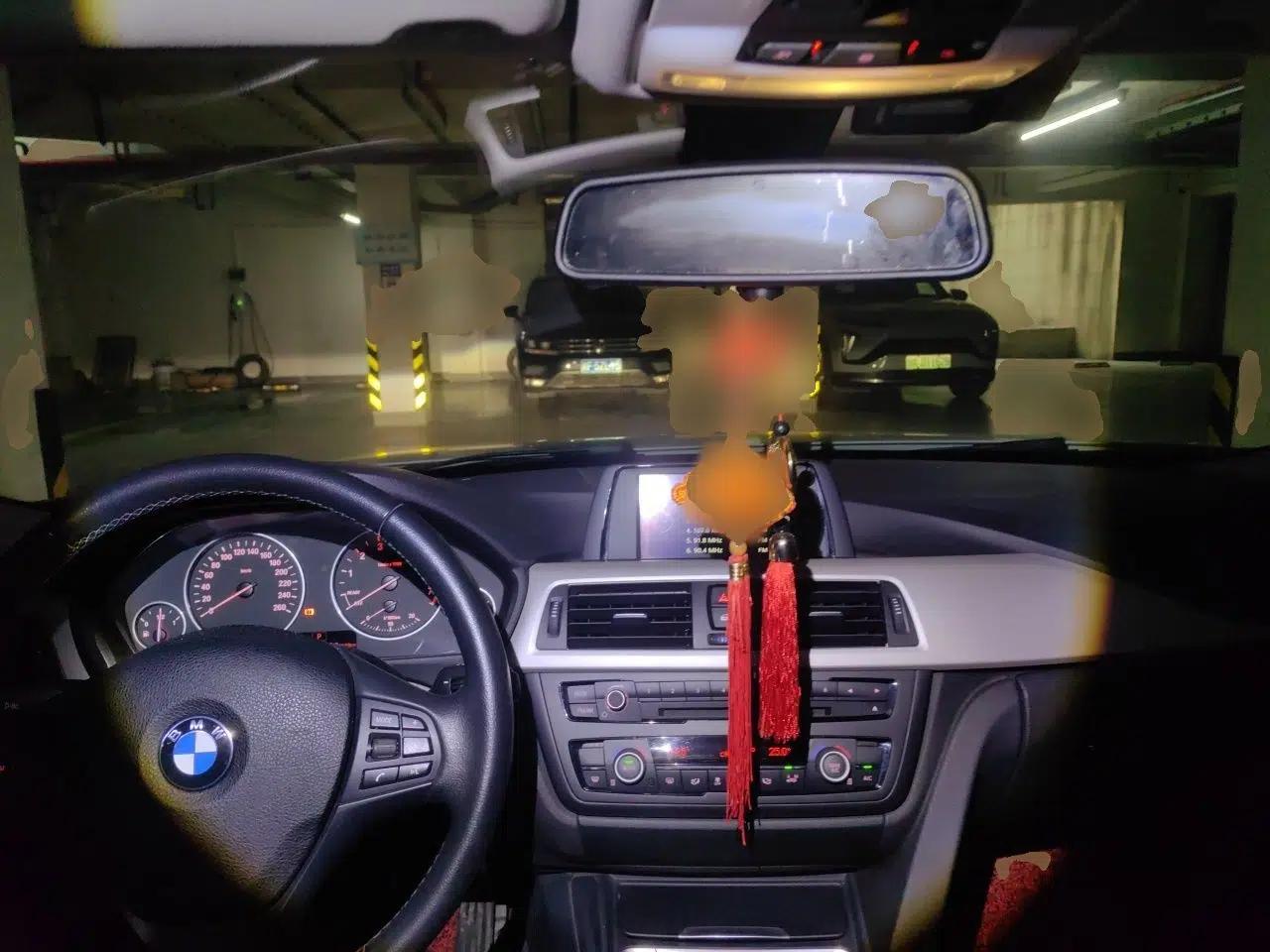 BMW 3 Series 2015 320Li Luxury Edition Fashion Model — миниатюра 9