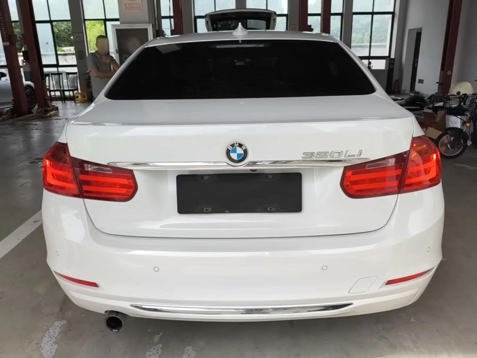 BMW 3 Series 2015 320Li Luxury Design Package Premium Edition — миниатюра 5