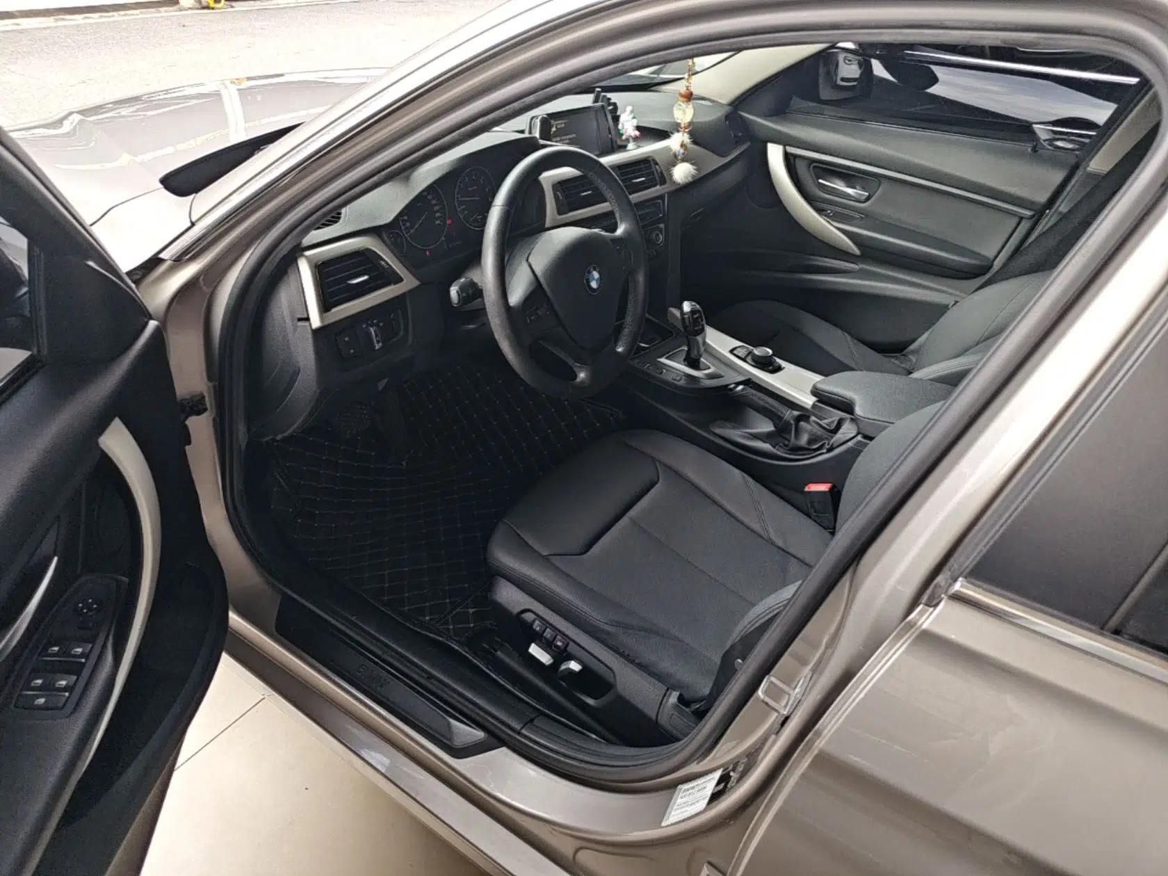 BMW 3 Series 2016 320Li Ambition Model — миниатюра 17