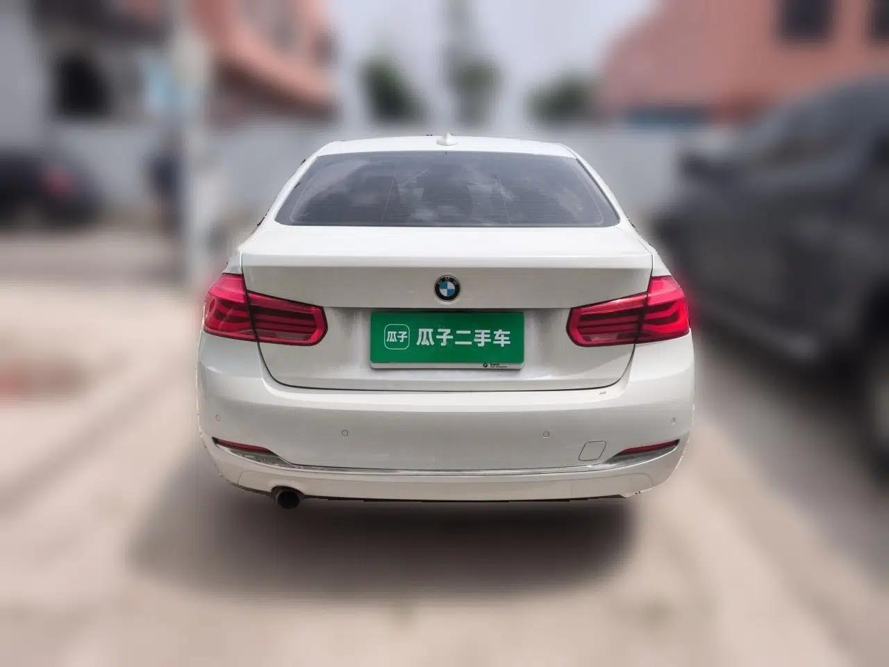 BMW 3 Series 2016 320Li Ambition Model — миниатюра 5