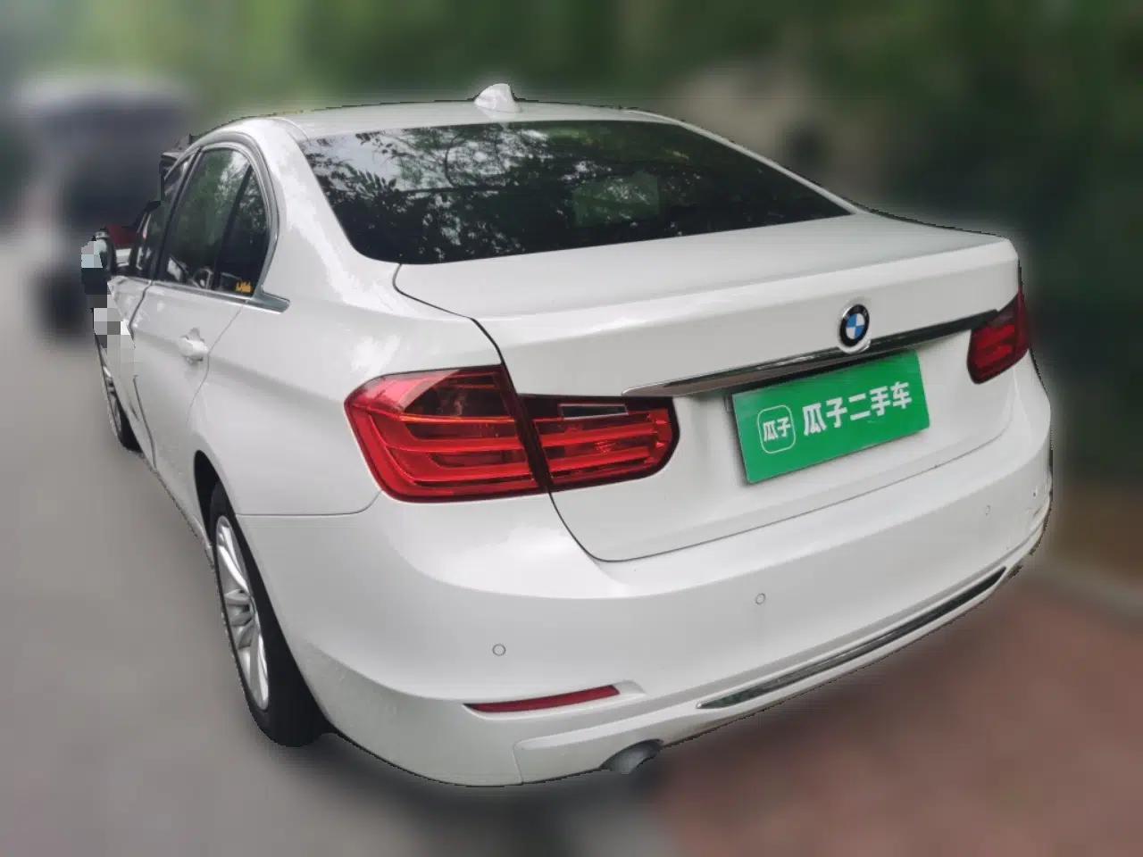 BMW 3 Series 2015 316Li Fashion Model — миниатюра 4