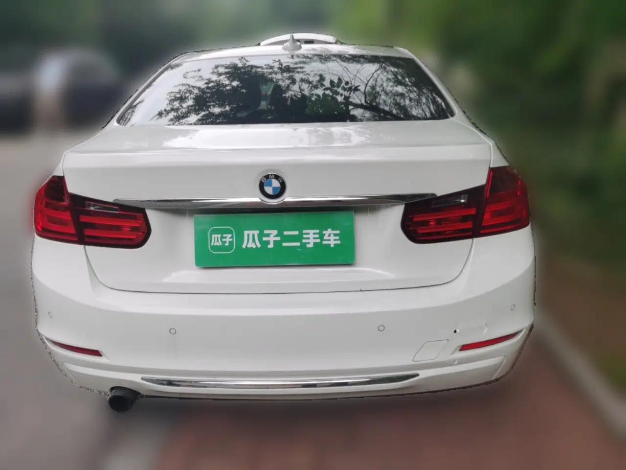 BMW 3 Series 2015 316Li Fashion Model — миниатюра 5