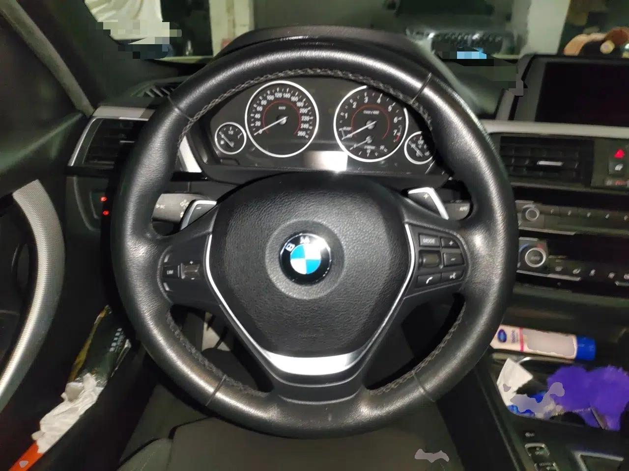 BMW 3 Series 2017 320i M Sport — миниатюра 10