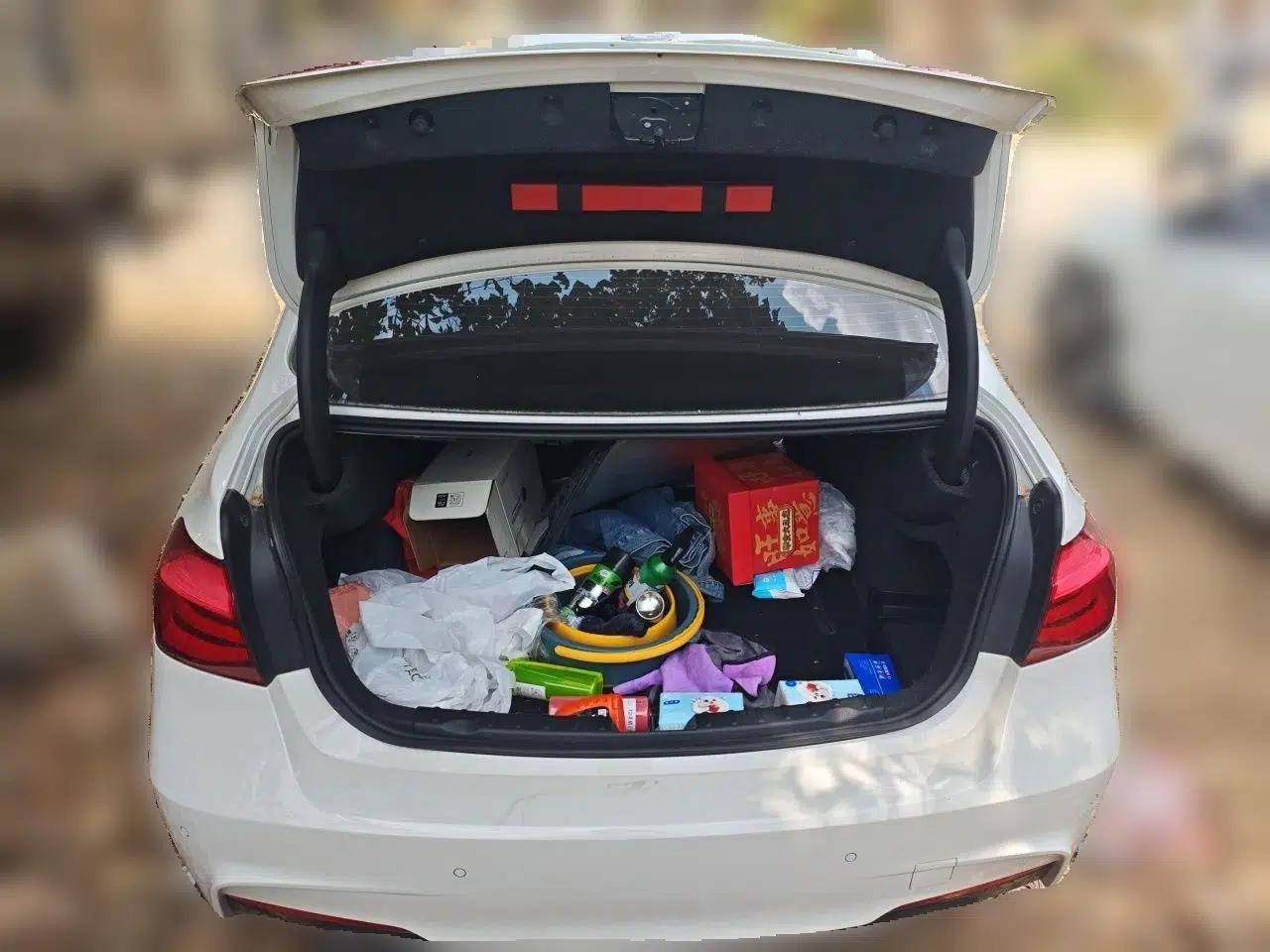 BMW 3 Series 2018 320i M Sport Package — миниатюра 19