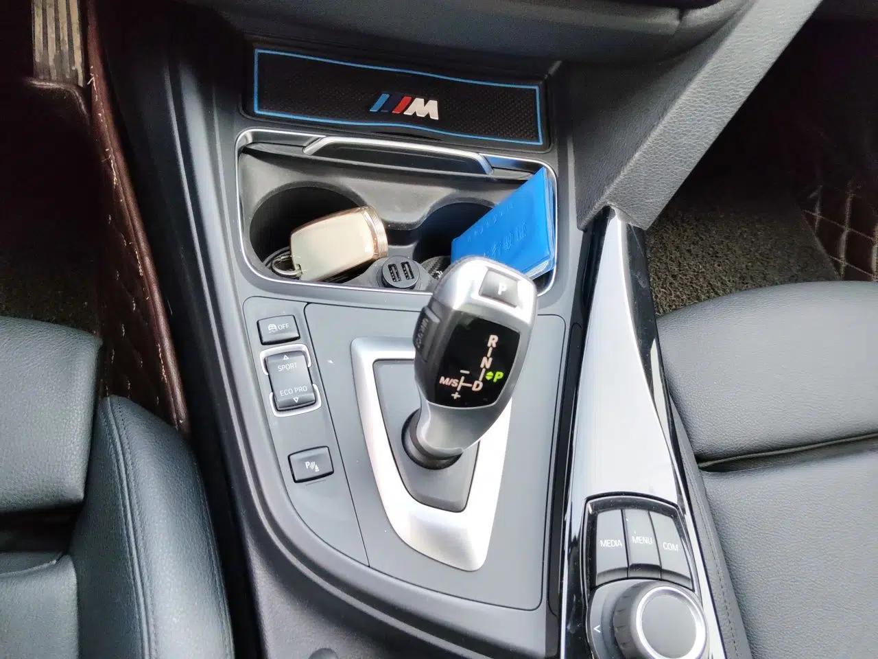 BMW 3 Series 2018 320Li Fashion Model — миниатюра 14