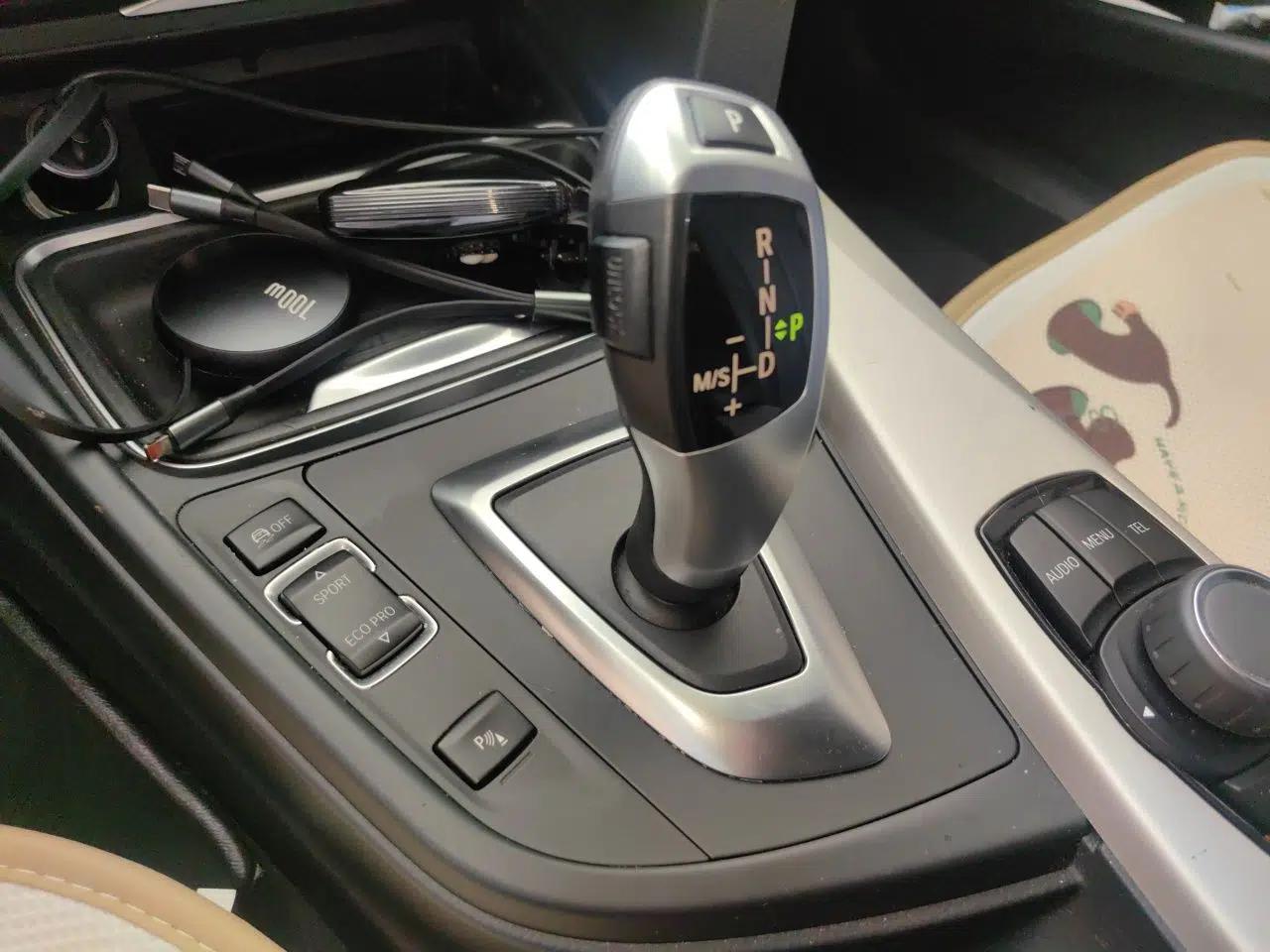 BMW 3 Series 2015 320Li Fashion Model — миниатюра 14