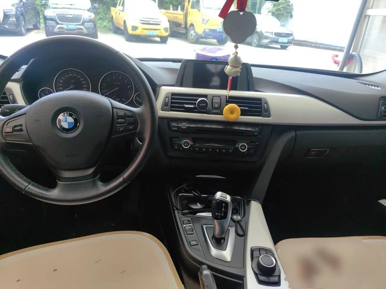BMW 3 Series 2015 320Li Fashion Model — миниатюра 9