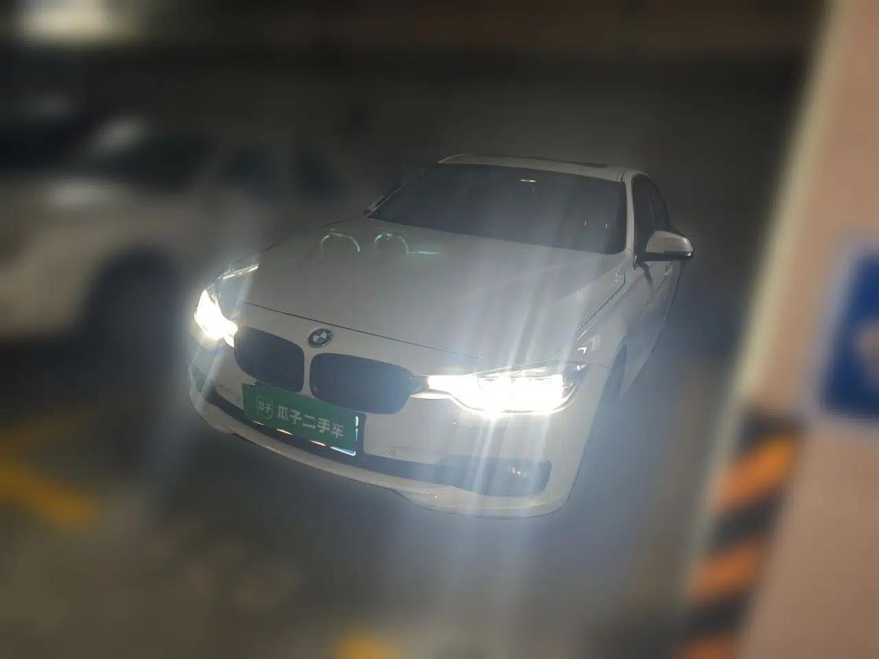 BMW 3 Series 2019 320Li Fashion Model — миниатюра 1