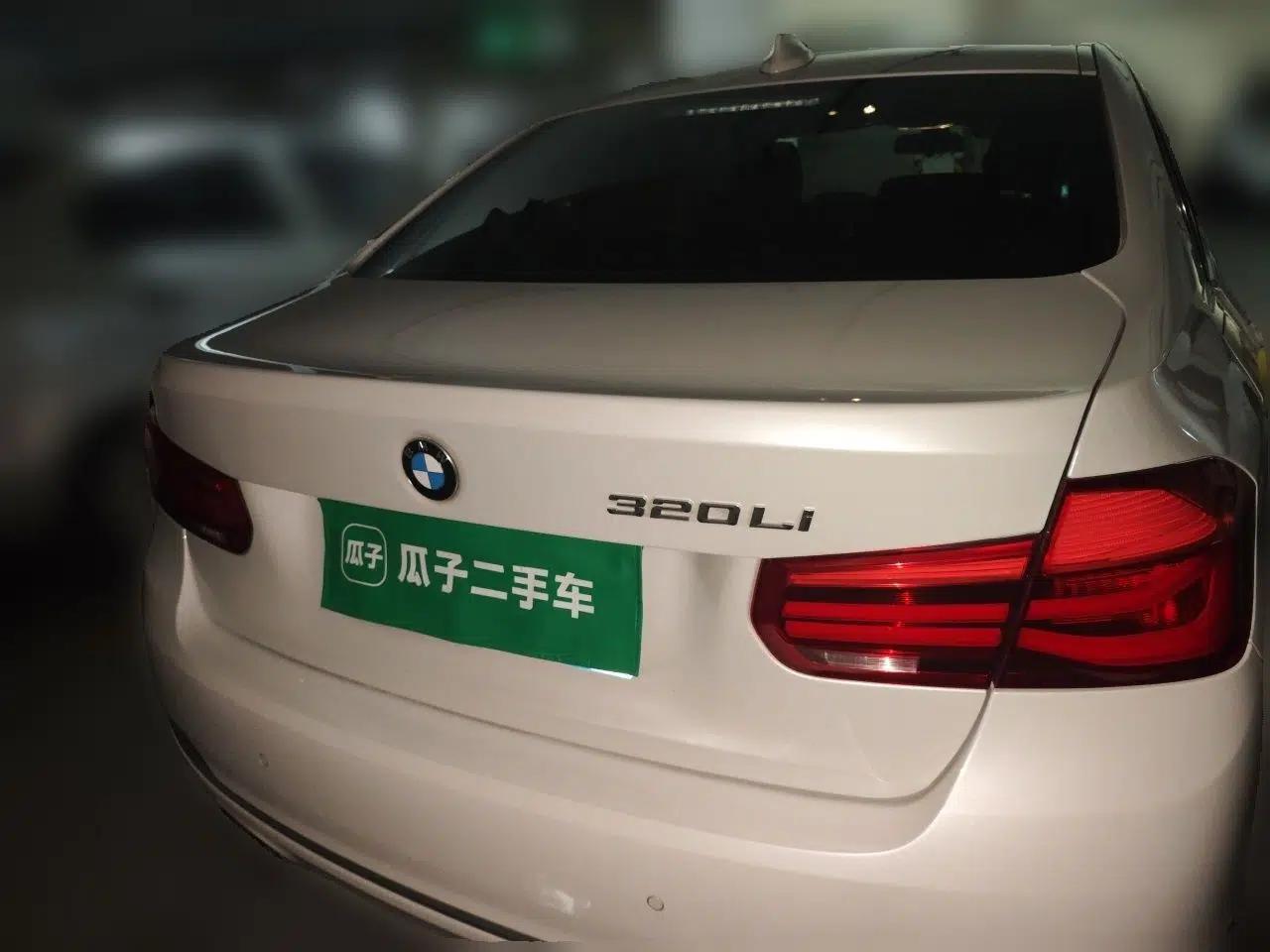 BMW 3 Series 2019 320Li Fashion Model — миниатюра 5