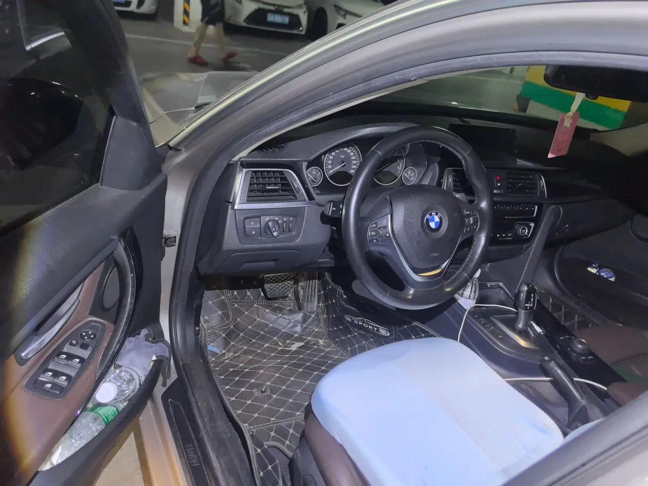 BMW 3 Series 2018 320Li Fashion Model — миниатюра 16
