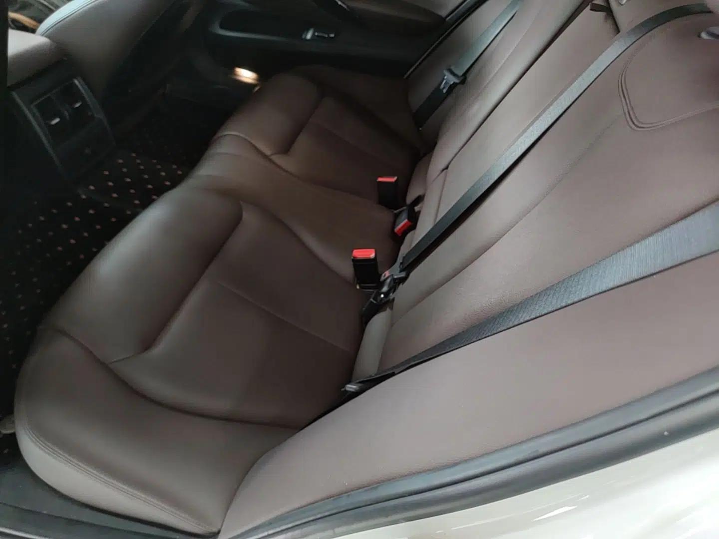 BMW 3 Series 2018 320Li Fashion Model — миниатюра 25