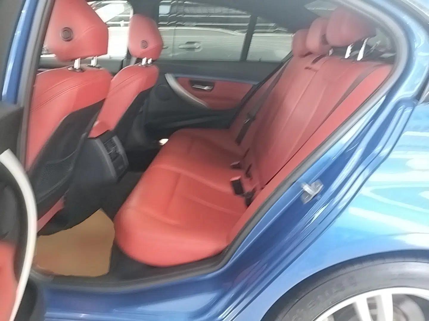 BMW 3 Series 2019 320i M Sport Package — миниатюра 20