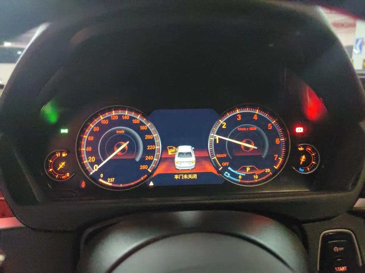 BMW 3 Series 2019 320Li M Sport Night Edition — миниатюра 11