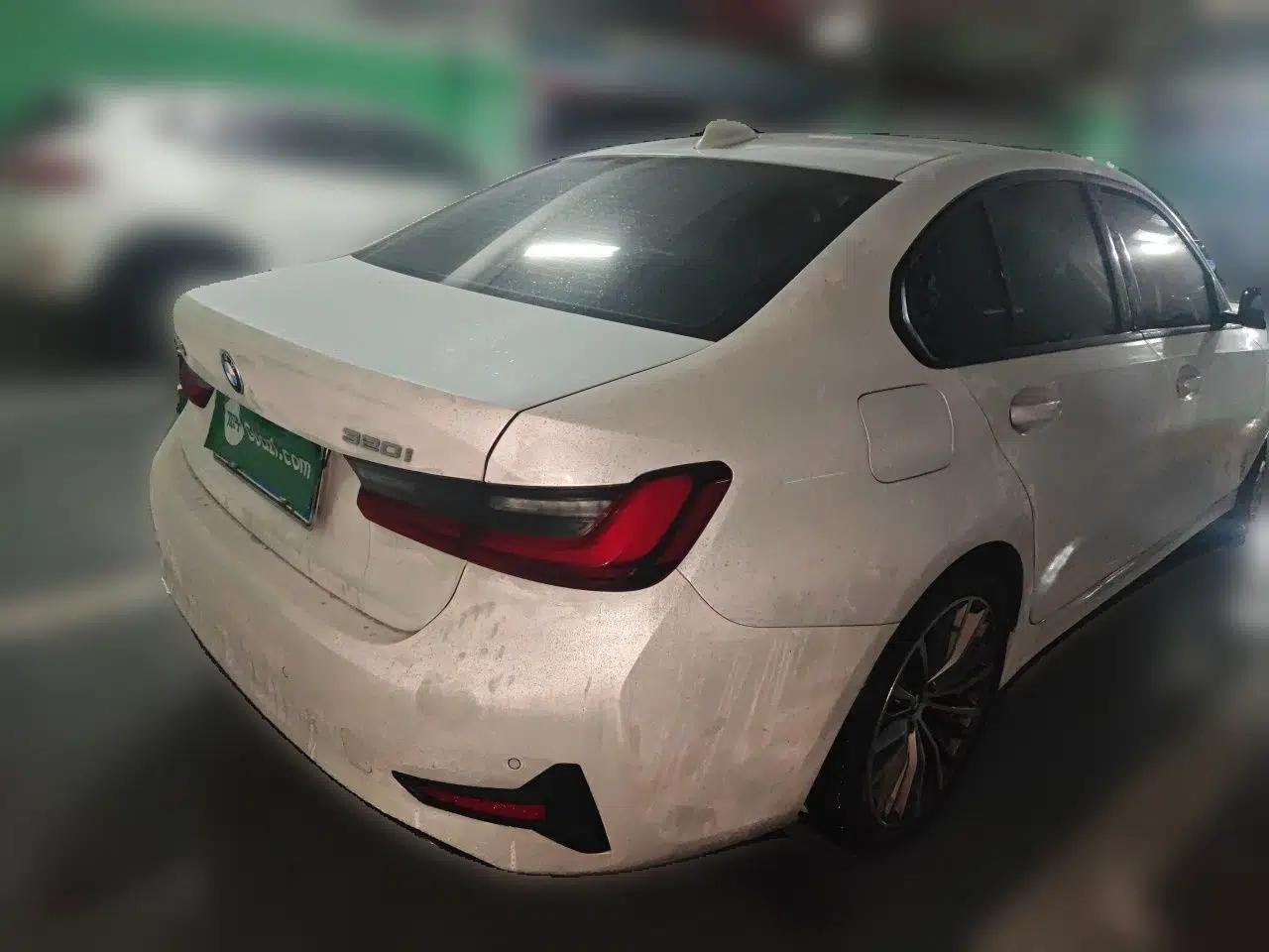 BMW 3 Series 2022 Updated 320i Sport Package — миниатюра 6